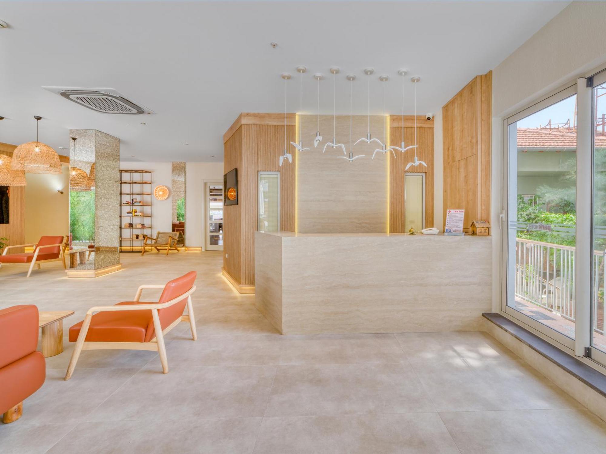 Park Hotel (Adults Only) 阿拉尼亚 外观 照片