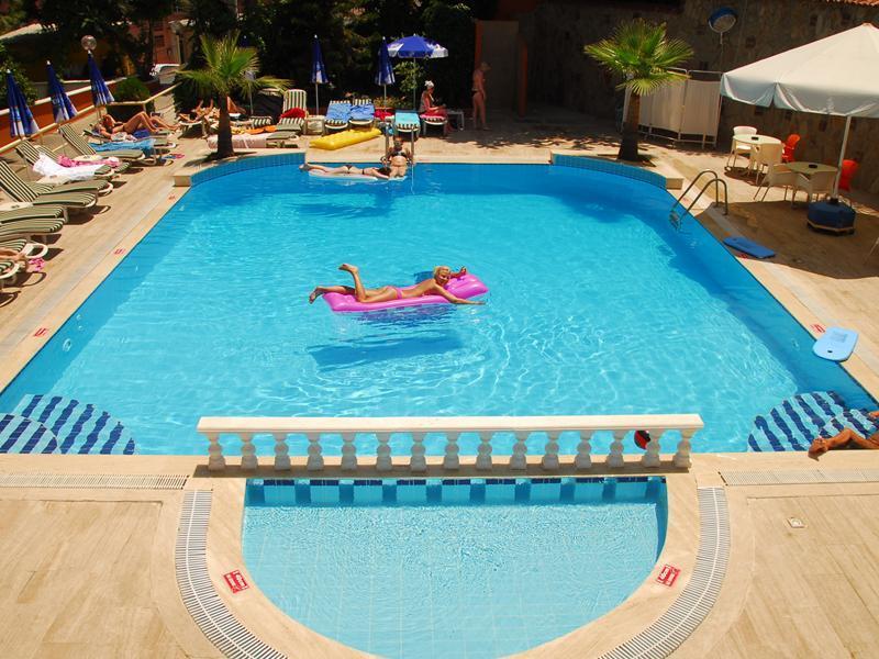 Park Hotel (Adults Only) 阿拉尼亚 外观 照片